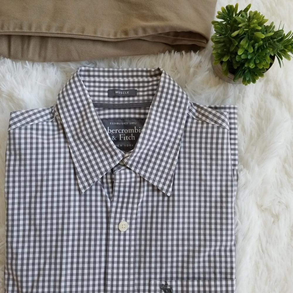 ABERCROMBIE & FITCH | long sleeve buttondown shirt